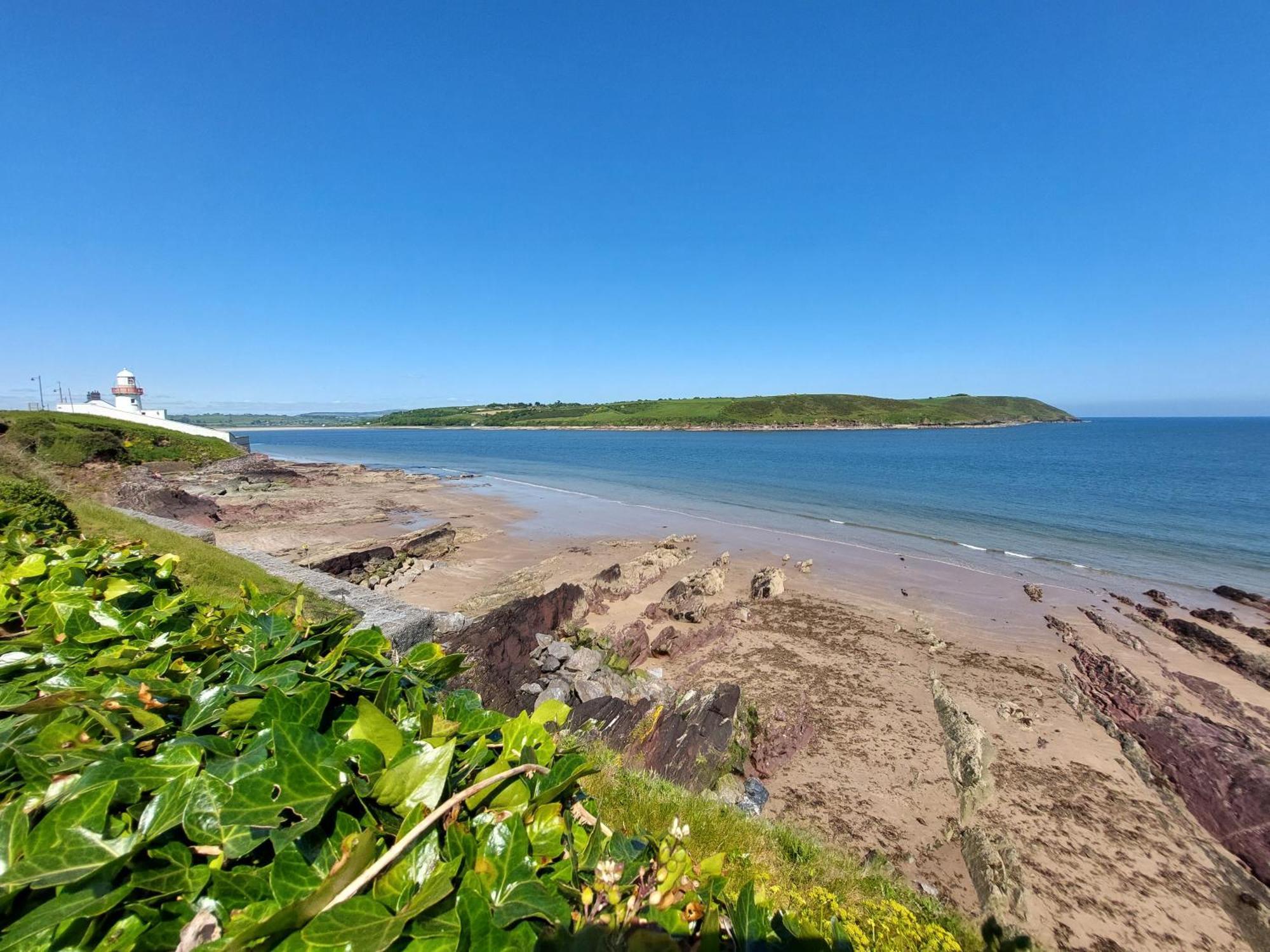 Sea Whispers - My Charming Costal Retreat In Youghal Bagian luar foto