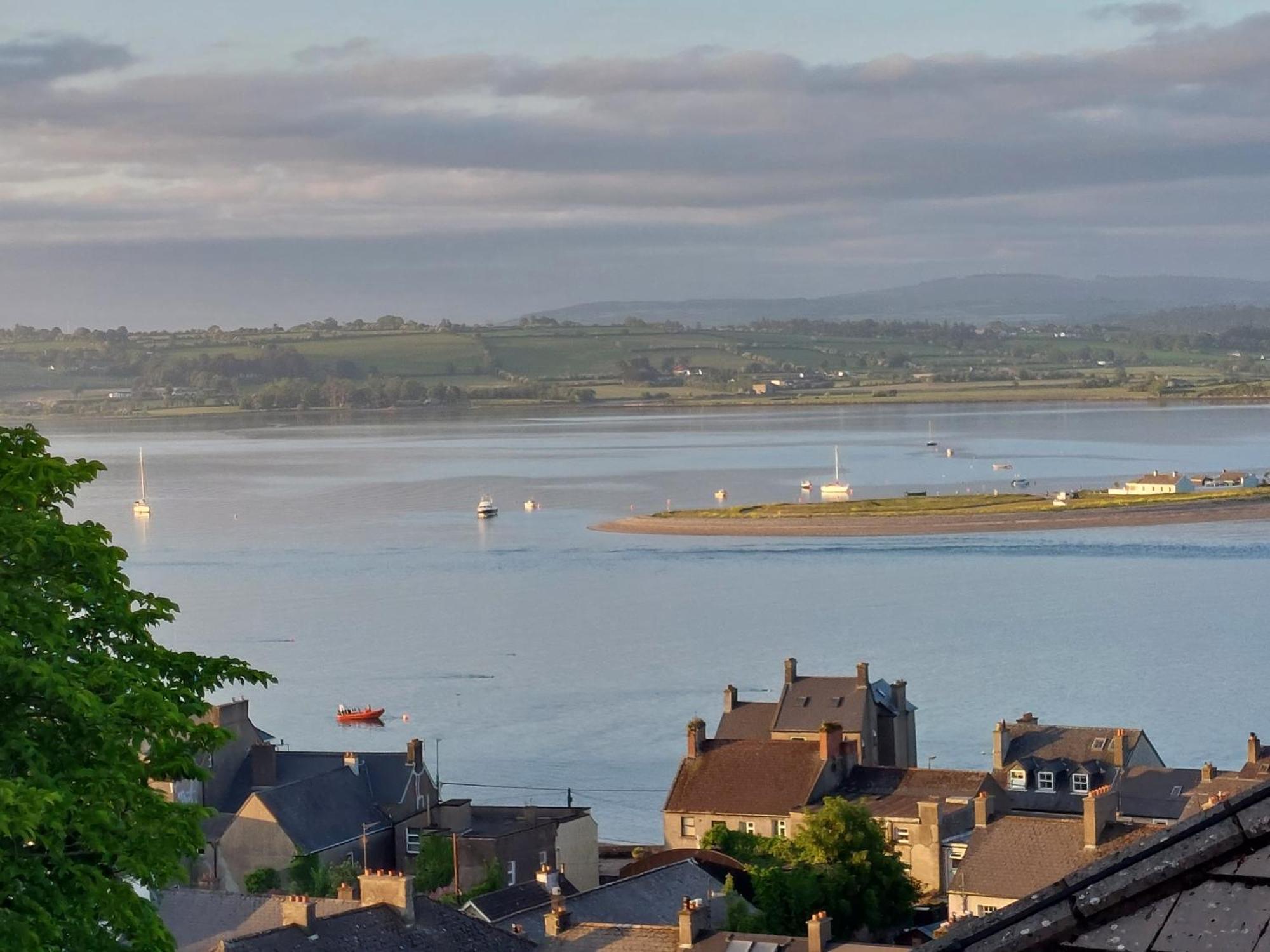 Sea Whispers - My Charming Costal Retreat In Youghal Bagian luar foto
